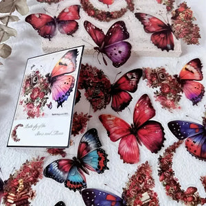 Papillons vintage rouges et bouquets fleuris pour scrapbooking, film transparent