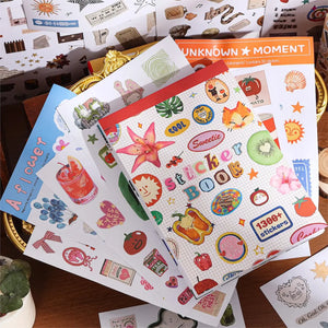 Pages intérieures livres stickers scrapbooking : fleurs, fruits, cocktails, citations en collage