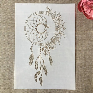 Pochoir attrape-rêve croissant de lune avec plumes suspendues, planche verticale ajourée
