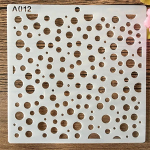 Pochoir motif cercles et bulles pour fond rythmé de scrapbooking