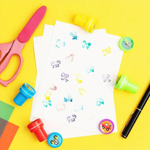Tampon scrapbooking Véhicules, empreintes de véhicules colorées sur papier
