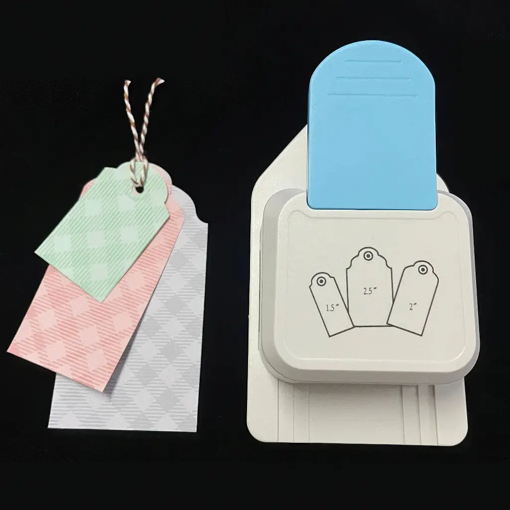 Perforatrice à étiquette pour marque-cadeaux