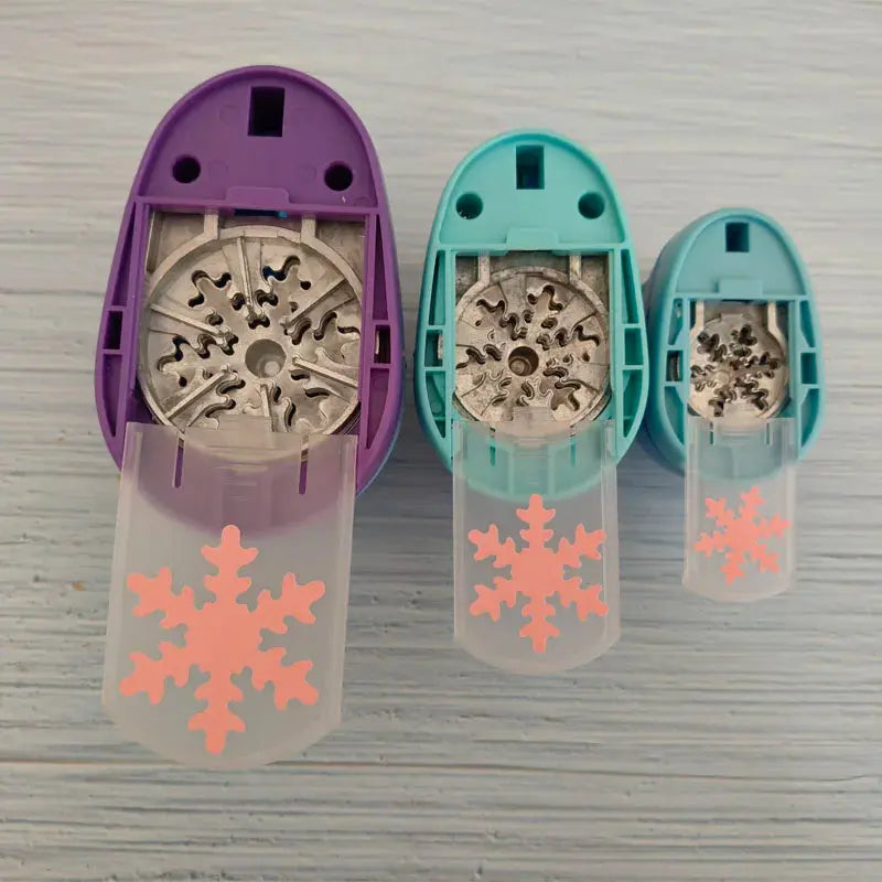 Perforatrice flocon de neige grand format pour cartes de Noël