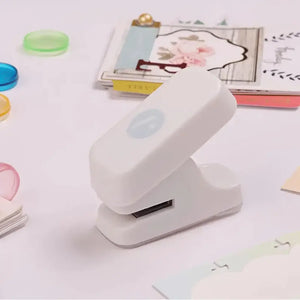 Feuille perforée prête pour un montage à disques de scrapbooking