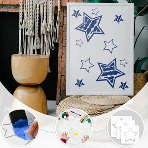 Pochoir Étoiles peintes en bleu encadrées sur mur
