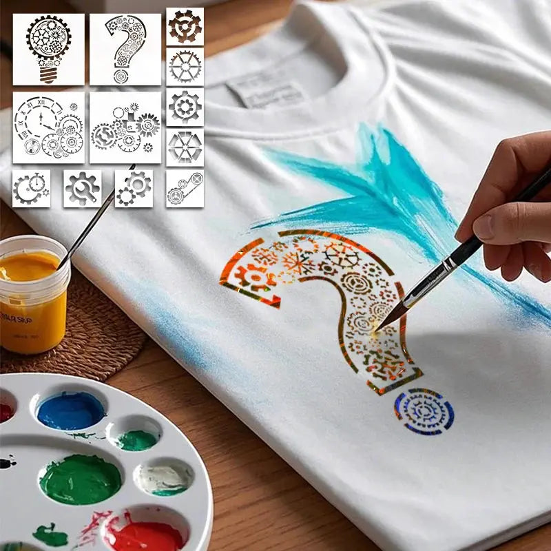 Pochoir Horloge motif engrenages appliqué sur tee-shirt blanc