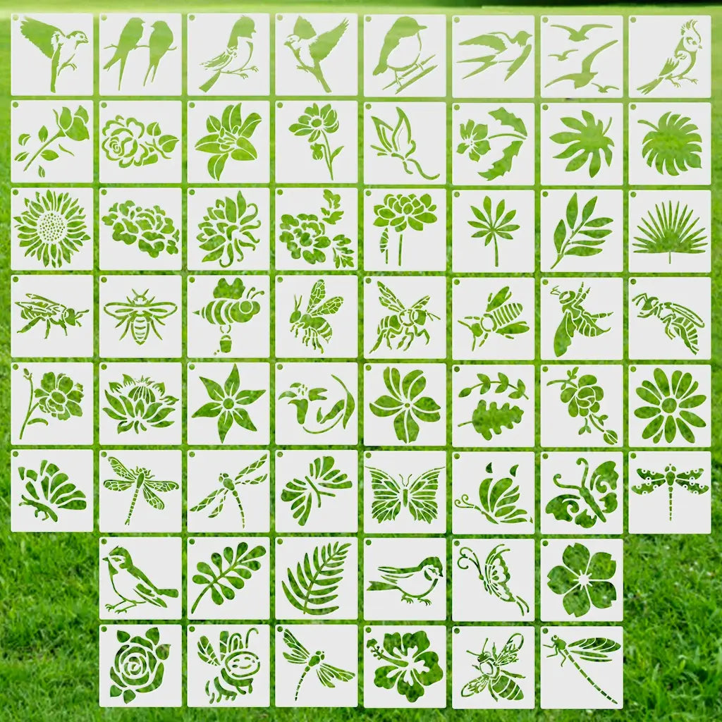 Pochoir oiseau floral même lot 64 motifs version verte, fond gazon synthétique en accent