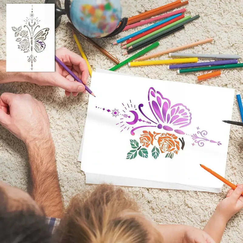 Pochoir Papillon Rose en activité créative coloriée en famille