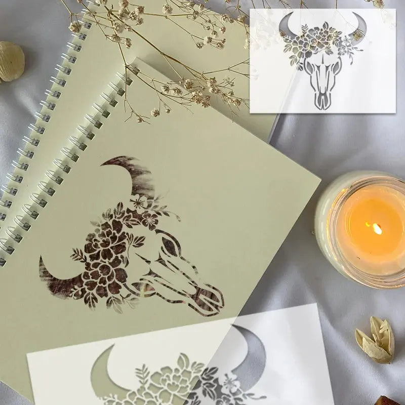 Pochoir Taureau brun sur carnet avec gypsophile sec