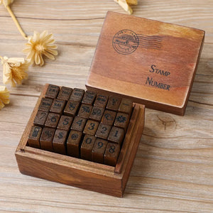 Tampon chiffres scrapbooking, coffret de chiffres en bois