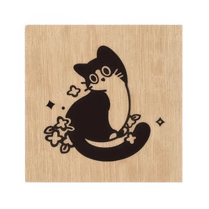 Tampon scrapbooking Animaux, chat noir assis sur la lune