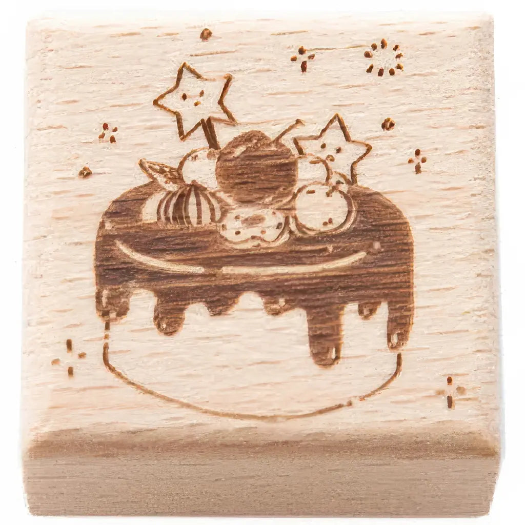 Tampon scrapbooking Endroit Magique, gâteau étoilé en bois